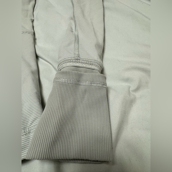 Lululemon Race With Grace 1/2 Zip II - Picture 10 of 14